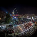 Spec'tater crowd at the idaho potato drop